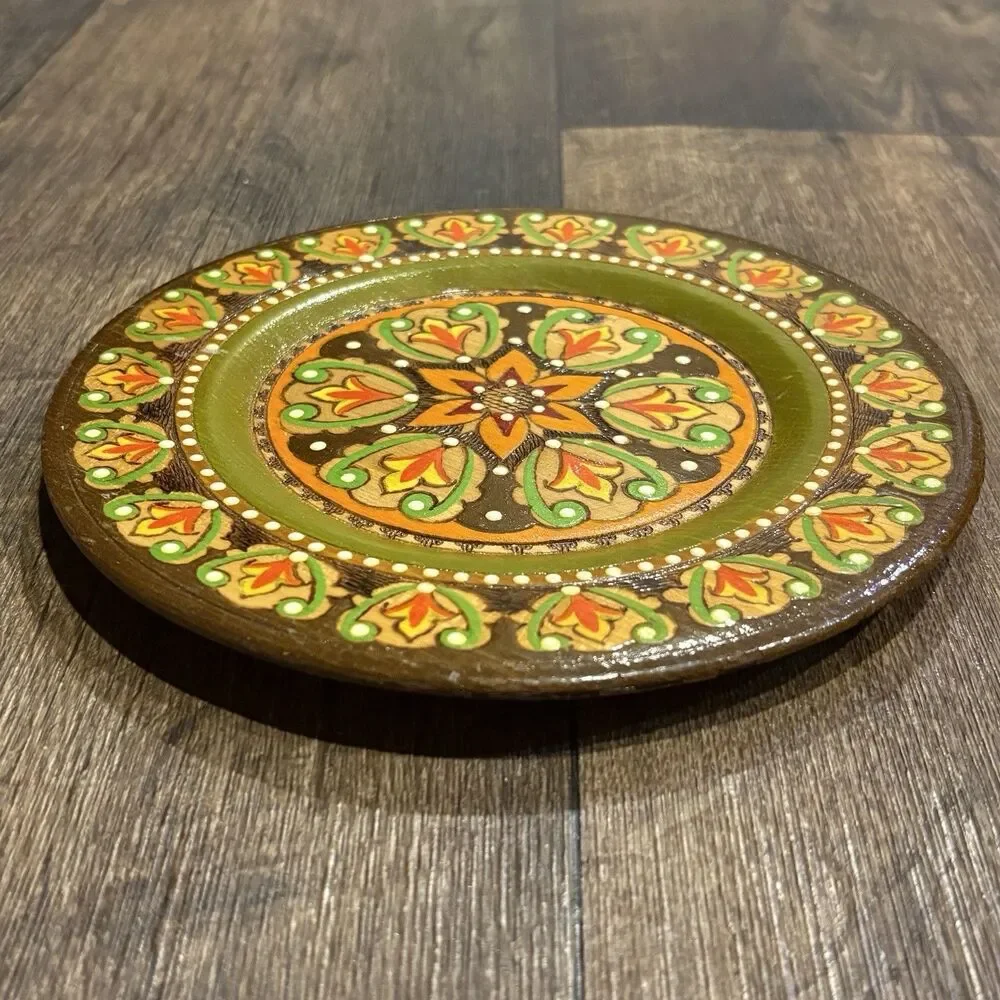 Vintage Hand Painted Wooden Folk Art Plate Floral Tole Art 8” Wall Decor